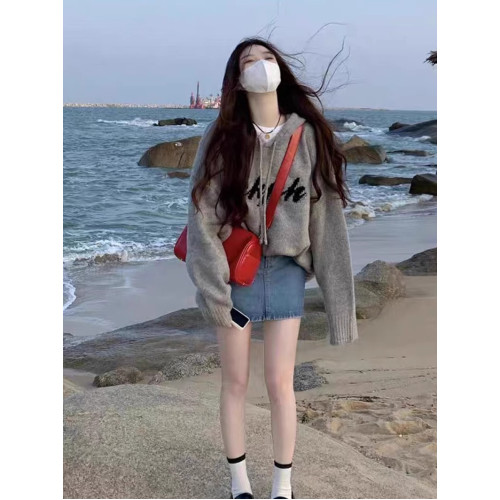 美式復古慵懶風字母連帽毛衣女2025秋冬季新款寬松針織衫外套上衣 美式復古慵懶風字母連帽毛衣女2025秋冬季新款寬松針織衫外套上衣