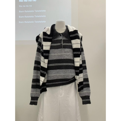 廣州十三行女裝~韓國2025新款馬海毛polo毛衣 廣州十三行女裝~韓國2025新款馬海毛polo毛衣