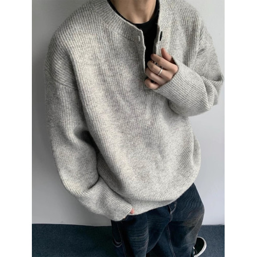 灰色美式復古亨利領毛衣男款冬季慵懶風高級感針織衫cleanfit外套 灰色美式復古亨利領毛衣男款冬季慵懶風高級感針織衫cleanfit外套