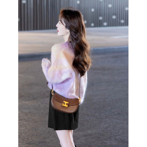 紫色高級感紥染打底毛衣女士秋冬季新款慵懶風外穿長袖針織衫上衣 紫色高級感紥染打底毛衣女士秋冬季新款慵懶風外穿長袖針織衫上衣