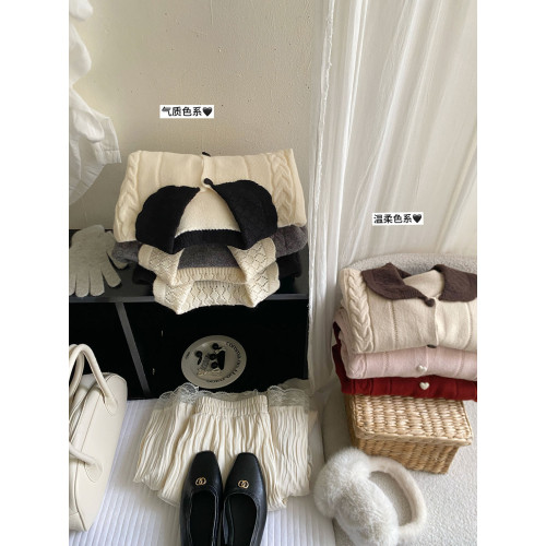 韓系復古撞色娃娃領長袖毛衣女秋冬小衆溫柔甜美氣質針織外穿上衣