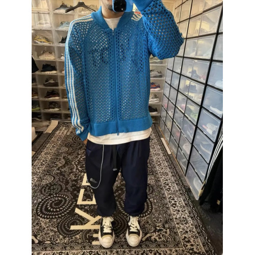 陳冠希潮牌同款鏤空針織衫男女短款寬松立領情侶長袖棒球毛衣外套 陳冠希潮牌同款鏤空針織衫男女短款寬松立領情侶長袖棒球毛衣外套