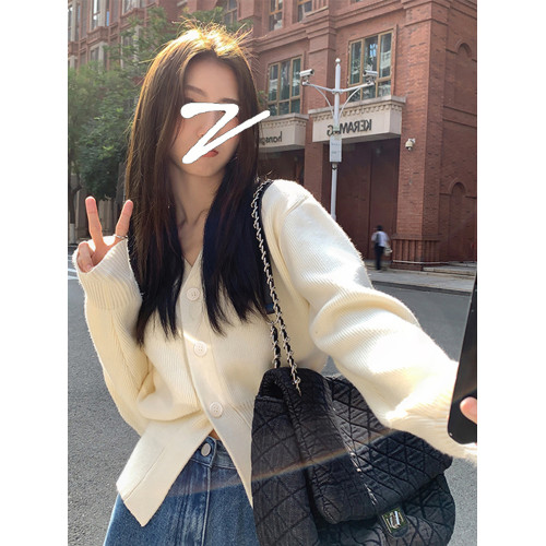 慵懶風高級白色毛衣開衫外套女早春季2026新款小個子內搭加厚上衣