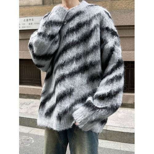 秋冬水貂絨條紋毛衣男圓領套頭休閒潮牌日系復古痞帥青少年針織衫