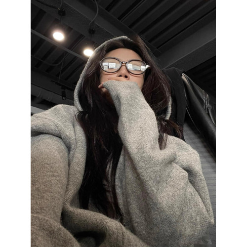 高級感灰色拉鍊連帽毛衣外套女秋冬寬鬆慵嬾風中長款針織開衫衛衣