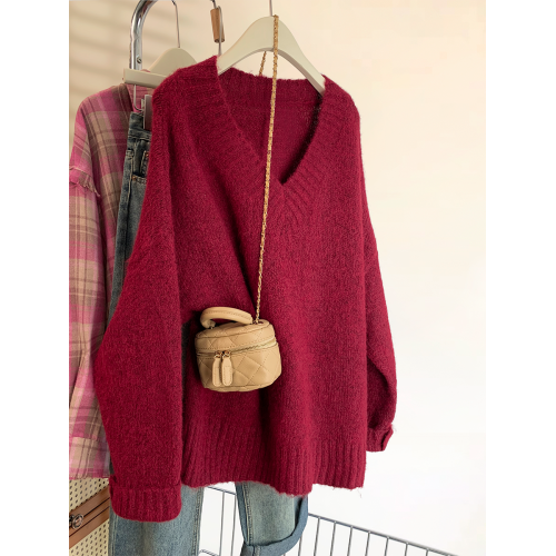 黑色浣熊絨v領套頭毛衣女春季2026新款慵懶風軟糯加厚打底針織衫