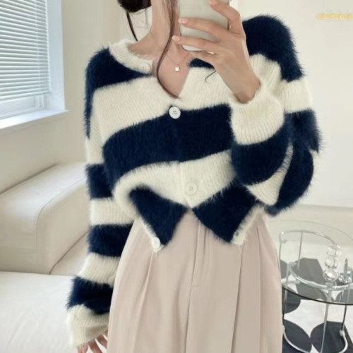 韓國chic秋冬慵嬾軟糯復古寬條紋短款毛衣外套設計感小衆開衫上衣