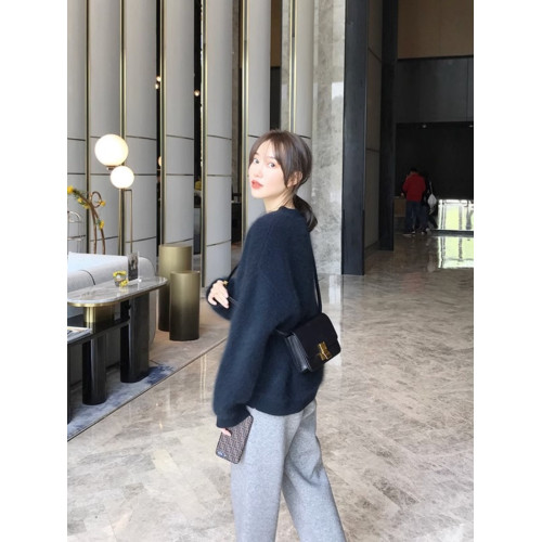 水貂絨毛衣女秋冬黑色新款套頭寬鬆慵嬾外穿加厚打底針織軟糯上衣