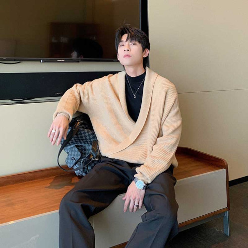 秋冬日系復古毛衣男潮ins男生慵懶風套頭半開衫深V領墜垂感針織衫