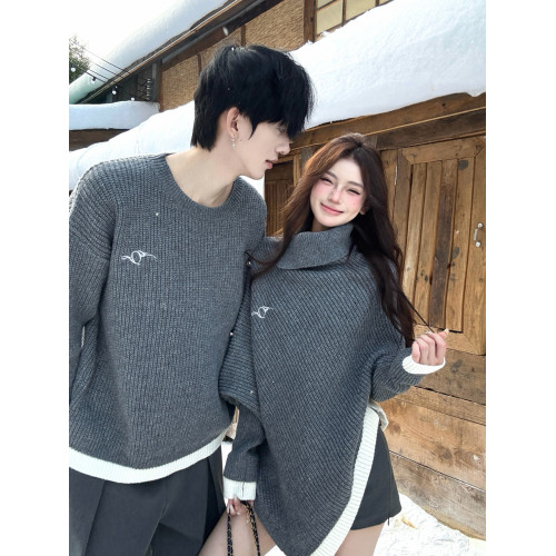 情侶裝2025新款灰高級感慵懶鬭篷針織衫寬松圓領毛衣溫柔外套上衣