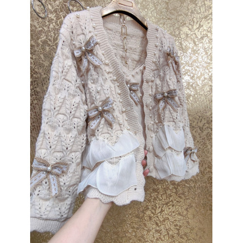 高級 不撞衣 高級手工蝴蝶結珍珠下擺立體荷葉邊裙擺兩件套開衫