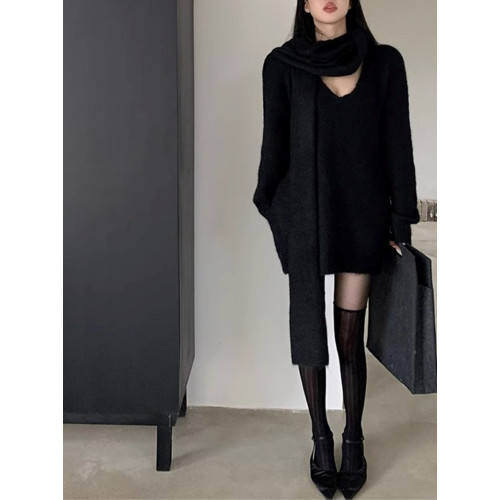 高級感黑色v領馬海毛毛衣女秋冬慵懶風中長款純欲針織衫軟糯上衣