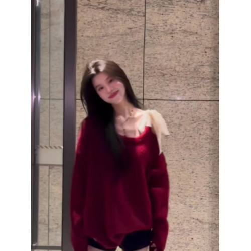 高級感蕾絲紅色露肩毛衣女秋冬新款設計感超好看的寬鬆慵嬾針織衫