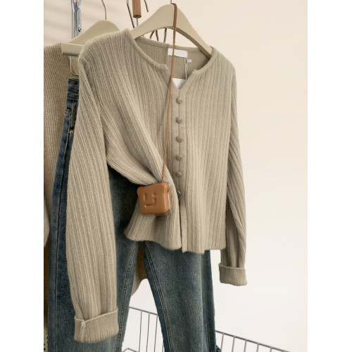 燕麥色v領正肩打底毛衣女秋冬季新款小個子開叉針織衫內搭打底衫 燕麥色v領正肩打底毛衣女秋冬季新款小個子開叉針織衫內搭打底衫