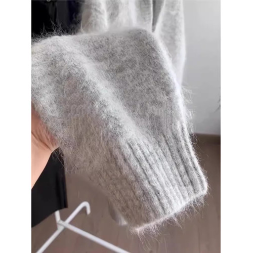 歐貨老錢風灰色v領馬海毛毛衣女秋冬慵懶高級感軟糯大翻領針織衫