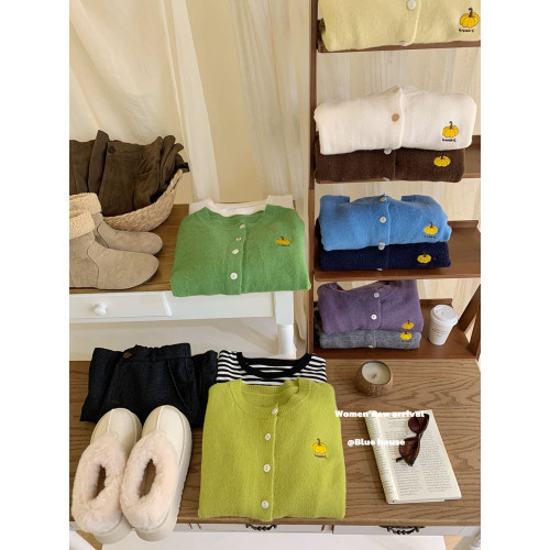 韓國色系小南瓜刺綉圓領針織開衫毛衣女秋冬洋氣溫柔小衆上衣外套