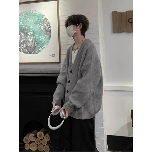 針織開衫外套男春秋美式男裝v領毛衣灰色慵懶風男生上衣韓系風格 針織開衫外套男春秋美式男裝v領毛衣灰色慵懶風男生上衣韓系風格