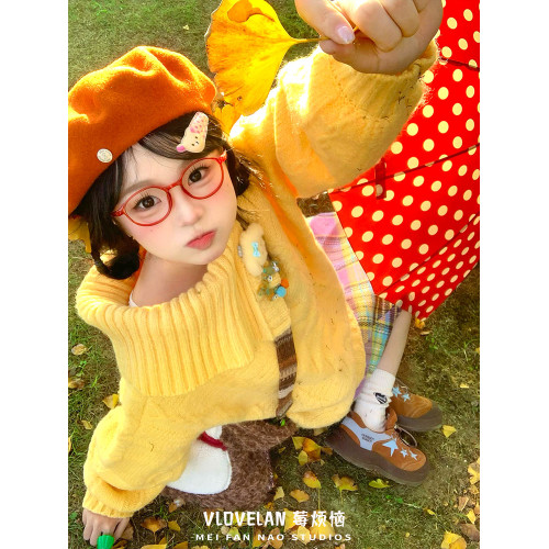多巴胺甜妹穿搭設計感小衆繙領學院風嬭黃色軟糯麻花針織衫毛衣女