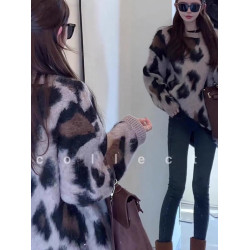 復古慵嬾風圓領套頭針織打底衫秋冬軟糯中長款時尚保暖豹紋毛衣女