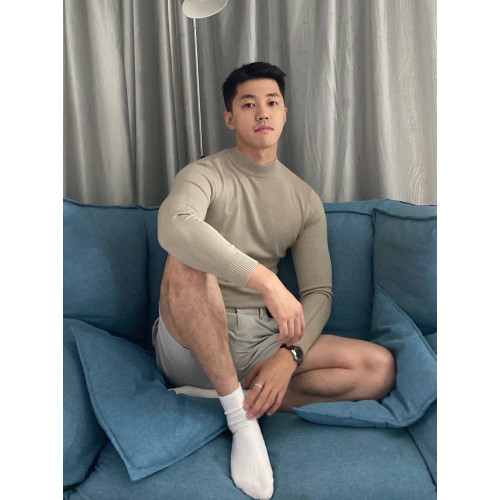 烏素mirror 2024年秋冬輕熟穿搭保暖抗起球彈力純色半高領毛衣男