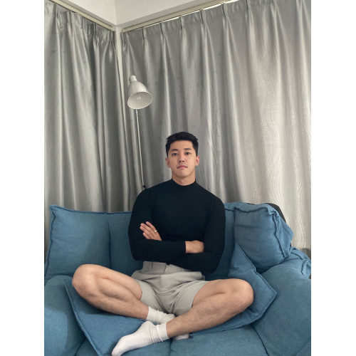 烏素mirror 2024年秋冬輕熟穿搭保暖抗起球彈力純色半高領毛衣男