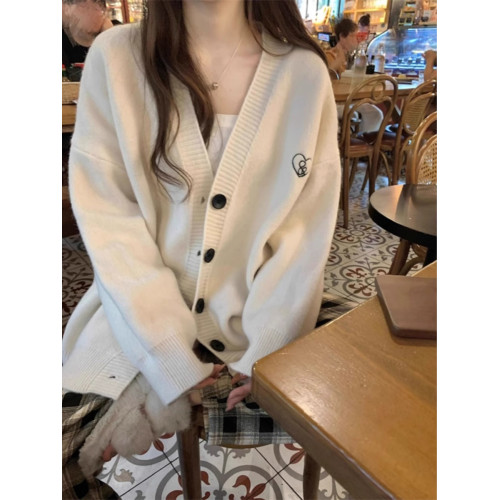 愛心刺綉毛衣外套女2025秋冬慵嬾風寬鬆休閒顯瘦長袖V領針織衫