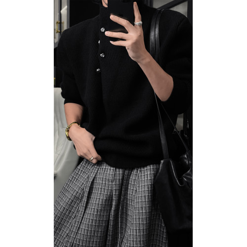 龍叨叨秋冬新品簡約高級復古高領紐釦設計針織衫男百搭軟糯毛衣 龍叨叨秋冬新品簡約高級復古高領紐釦設計針織衫男百搭軟糯毛衣