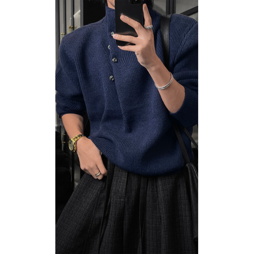 龍叨叨秋冬新品簡約高級復古高領紐釦設計針織衫男百搭軟糯毛衣 龍叨叨秋冬新品簡約高級復古高領紐釦設計針織衫男百搭軟糯毛衣