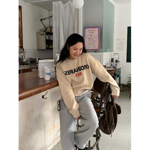 米白色內搭針織高級感上衣寬松女秋冬新款軟糯慵懶風字母小衆毛衣 米白色內搭針織高級感上衣寬松女秋冬新款軟糯慵懶風字母小衆毛衣