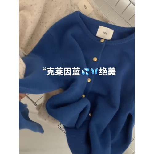 慵懶風大碼寬松毛衣女秋冬韓系克萊因藍色小金釦羊毛針織開衫外套 慵懶風大碼寬松毛衣女秋冬韓系克萊因藍色小金釦羊毛針織開衫外套