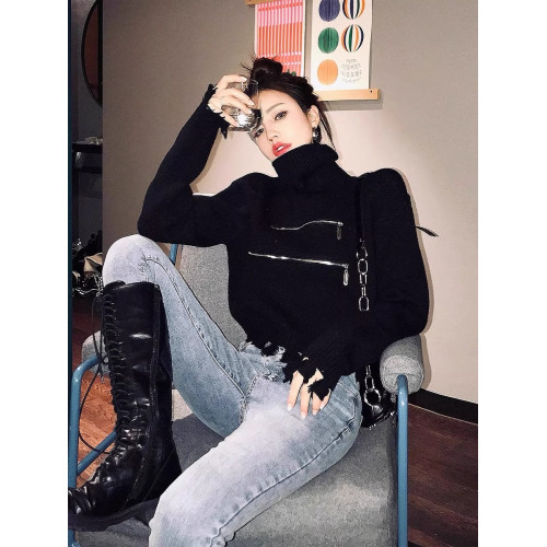 高領短款外穿毛衣女2023秋冬新款拉鍊小衆設計感寬松針織打底上衣 高領短款外穿毛衣女2023秋冬新款拉鍊小衆設計感寬松針織打底上衣