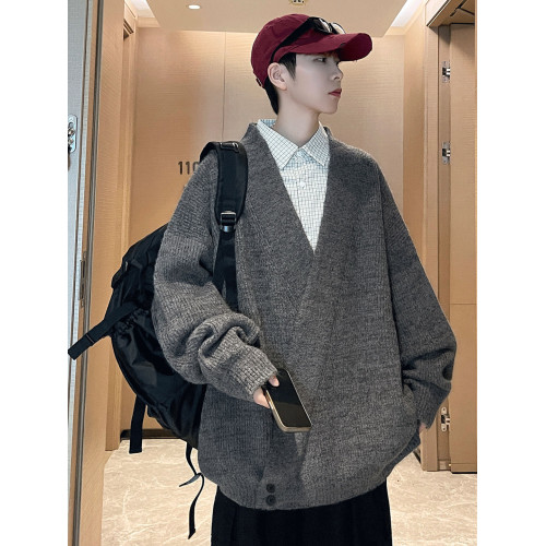 慵懶風交叉門襟V領毛衣男秋冬季外套加肥大碼潮牌寬松痞帥針織衫