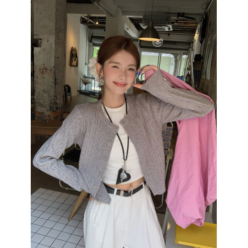 蘇三三白色麻花毛衣外套女2025新款針織開衫韓系早秋穿搭春秋上衣