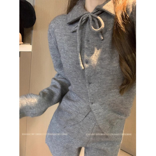 慵懶風polo領寬松系帶毛衣開衫女冬高腰針織打底糯米短褲兩件套裝