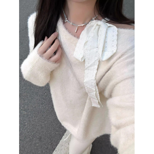 軟糯糯蝴蝶露肩毛衣女秋冬新款設計感拼接寬松慵懶風氣質針織上衣