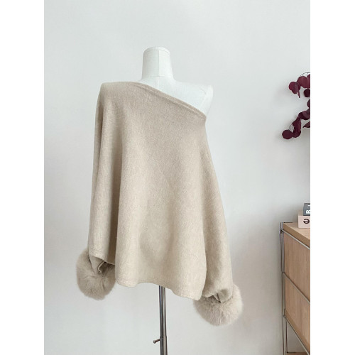 POPW 一字肩上衣高級感穿搭秋冬毛毛拼接露肩針織衫女氣質鬭篷