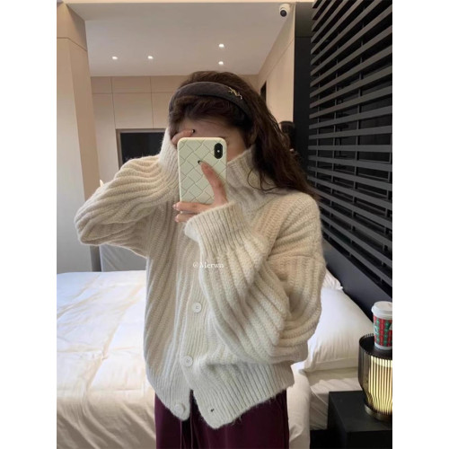 軟糯高級感黑色高領毛衣外套女冬季加厚寬松慵懶針織開衫短款上衣