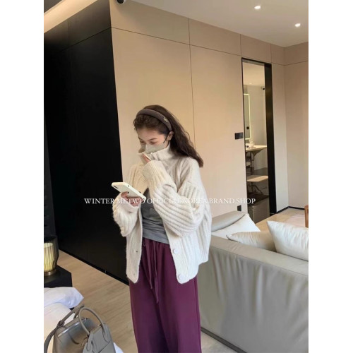 軟糯高級感黑色高領毛衣外套女冬季加厚寬松慵懶針織開衫短款上衣