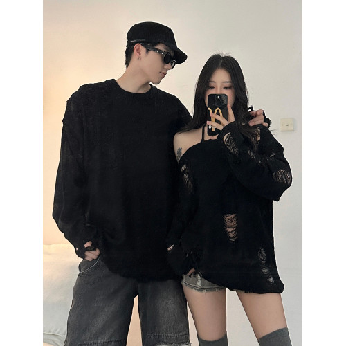設計感一字肩破洞針織衫春秋季高級感美式辣妹寬松軟糯情侶裝毛衣 設計感一字肩破洞針織衫春秋季高級感美式辣妹寬松軟糯情侶裝毛衣