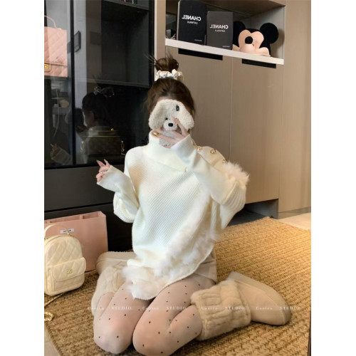 大碼女裝高領不規則慵懶秋冬款氛圍感蝙蝠袖軟糯毛毛拼接毛衣上衣