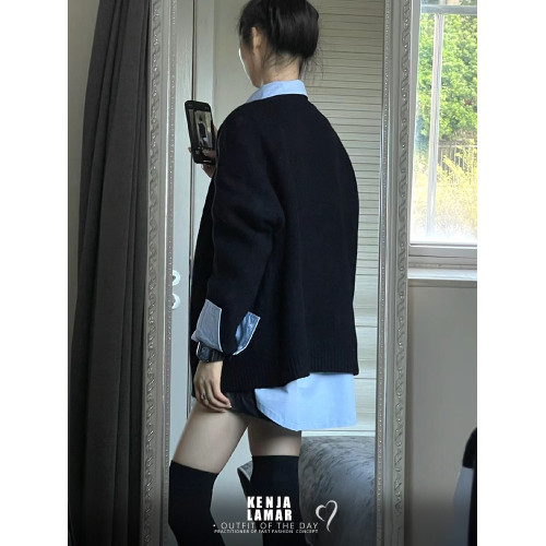 2024春款慵懶寬松毛衣針織開衫女氣質顯瘦曡穿襯衫皮短褲三件套裝