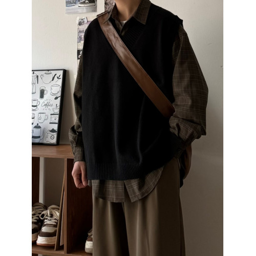 春秋日系復古休閒寬松針織馬甲毛衣男女學院風純色中性情侶背心潮 春秋日系復古休閒寬松針織馬甲毛衣男女學院風純色中性情侶背心潮