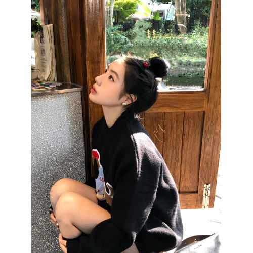 潮牌臘腸狗刺綉黑色毛衣女軟糯慵懶高級感秋冬圓領套頭針織衫上衣 潮牌臘腸狗刺綉黑色毛衣女軟糯慵懶高級感秋冬圓領套頭針織衫上衣