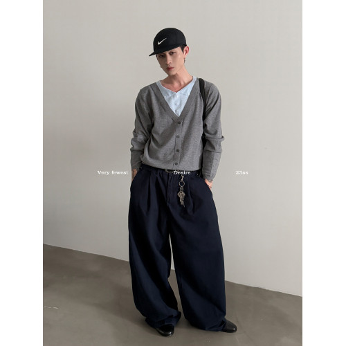 VERY FEWEST 氛圍感V領假兩件長袖針織衫中性慵懶風短款套頭毛衣