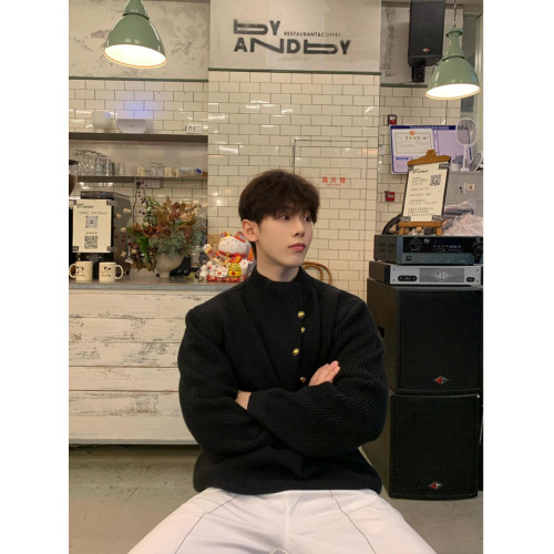 韓版側紐釦設計感半高領毛衣男款冬季休閒寬松百搭cleanfit針織衫