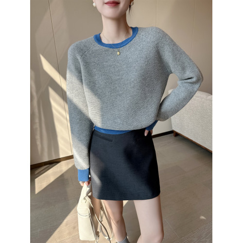 PINKEEN灰撞色圓領長袖針織衫女秋季2025新減齡舒適顯瘦套頭毛衣