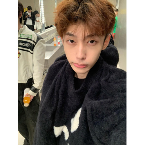 cleanfit黑色貓咪毛衣男春秋美式潮牌馬海毛針織衫高級感慵懶外套 cleanfit黑色貓咪毛衣男春秋美式潮牌馬海毛針織衫高級感慵懶外套