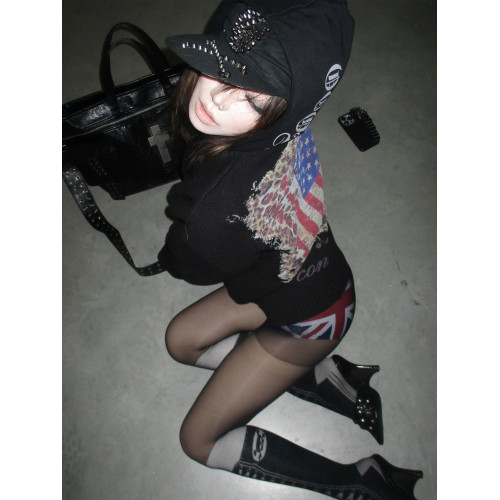 美式復古黑色毛衣外套女秋冬新款豹紋印花針織開衫視覺系亞比上衣 美式復古黑色毛衣外套女秋冬新款豹紋印花針織開衫視覺系亞比上衣