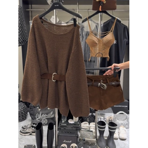 設計感簡約斜肩長袖針織衫女2025秋季新款慵懶風收腰露肩毛衣上衣 設計感簡約斜肩長袖針織衫女2025秋季新款慵懶風收腰露肩毛衣上衣