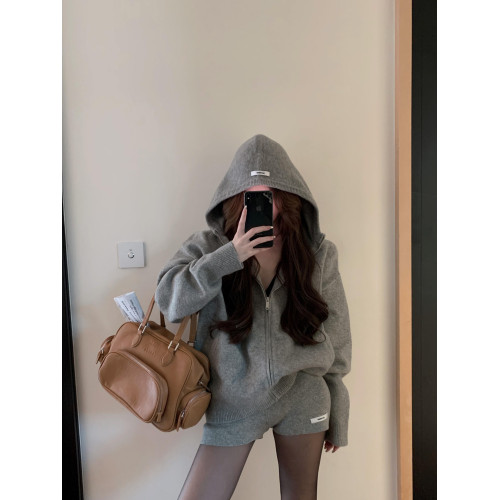 韓系灰色連帽毛衣外套女秋冬寬松慵懶風氛圍感針織拉鍊開衫套裝 韓系灰色連帽毛衣外套女秋冬寬松慵懶風氛圍感針織拉鍊開衫套裝